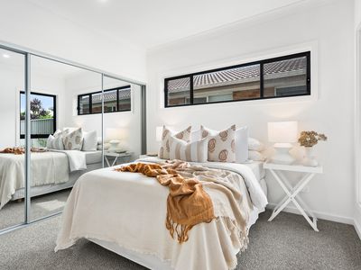 30 Felix Avenue, Horsley