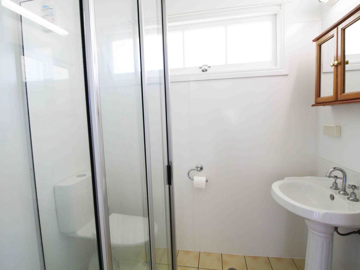 16 - 18 KERR STREET, Ravenshoe