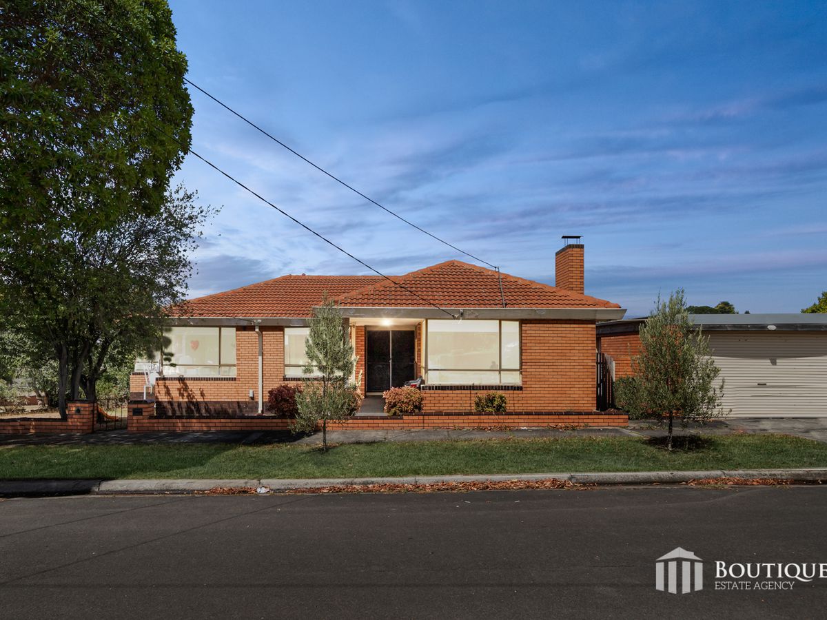 12 Sarona Street, Dandenong