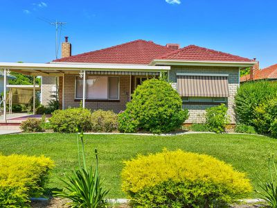 948 Tullimbar St, North Albury