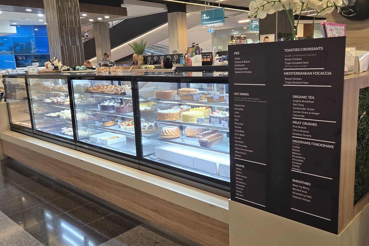 Kiosk 101 / 211 New Lake Entrance Road, Shellharbour