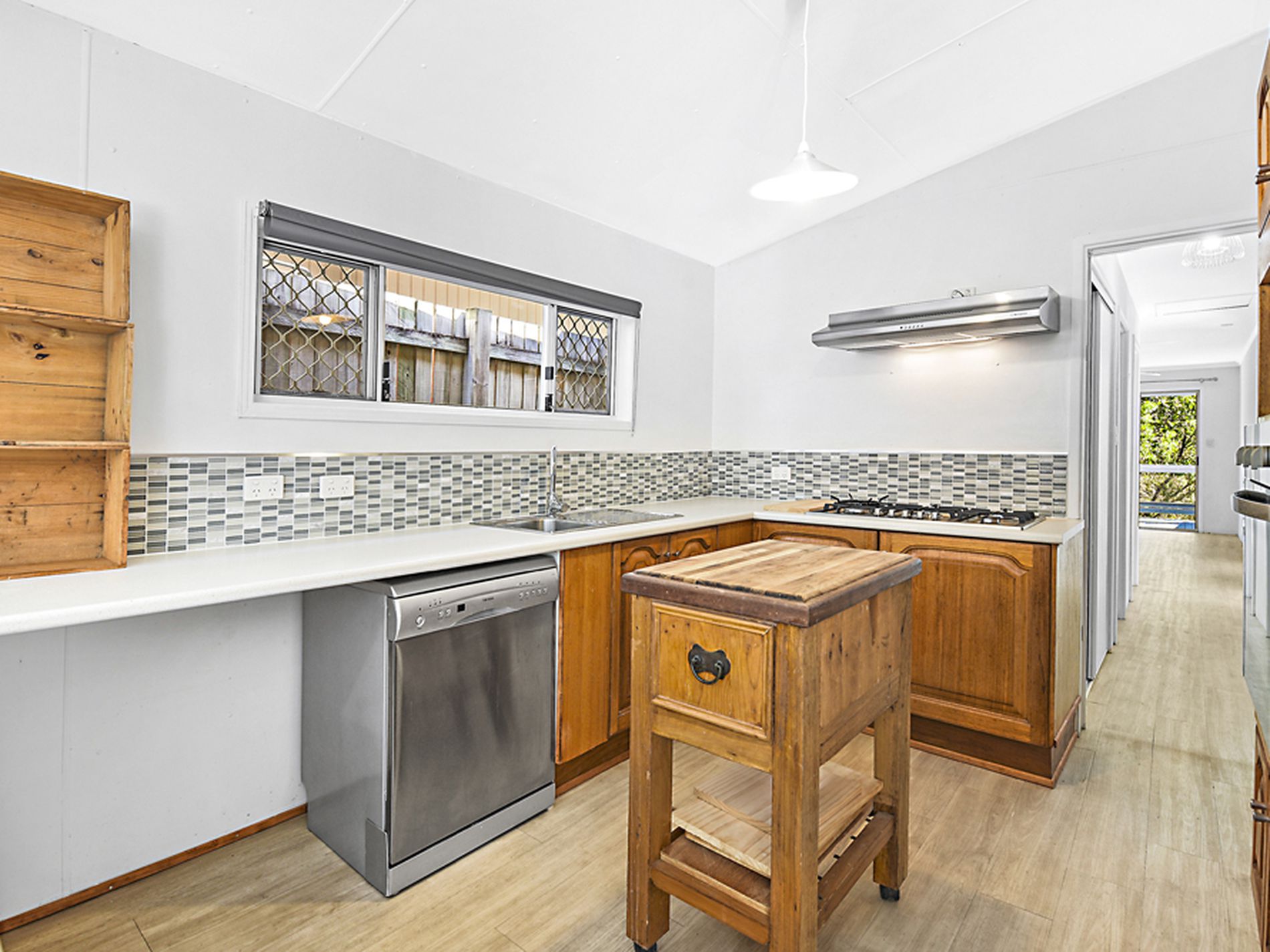 139 Castle Hill Dr, Gaven