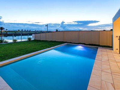 62 Harbour Rise, Hope Island