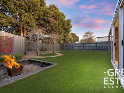 12 Jacinta Drive, Cranbourne West