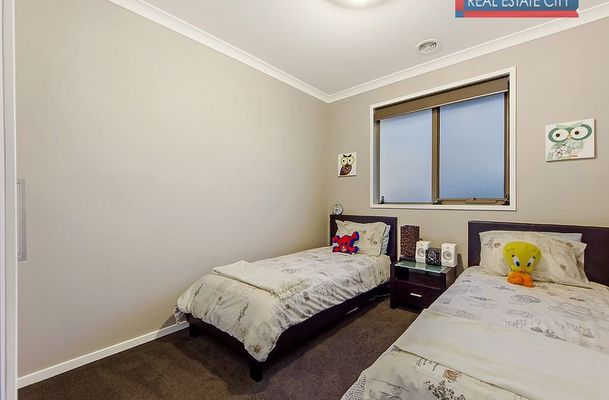 12 Doughty Road, Craigieburn
