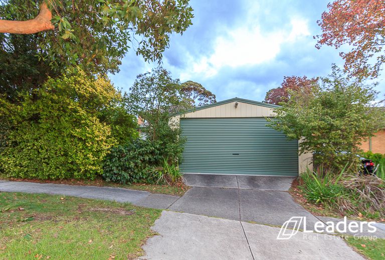14 Knaith Road, Ringwood East