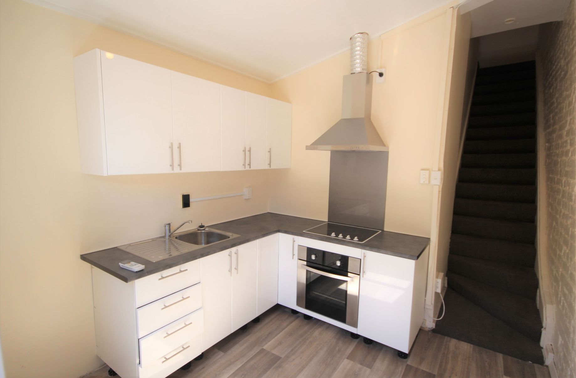 304B South Road, Caversham