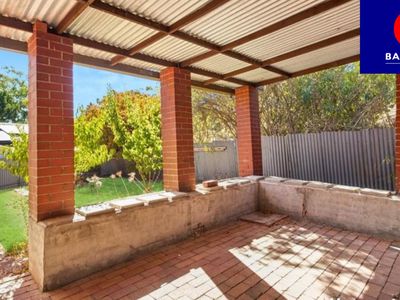 13 Parkview Rise, Hackham