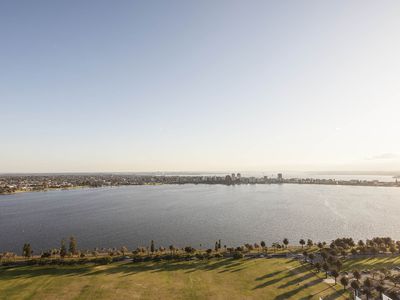 402 / 237 Adelaide Terrace, Perth