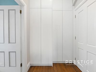 Granny 9 Earle Street, Arncliffe