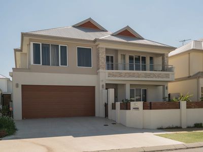 50 Maldives Drive, Hillarys