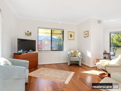 7 / 24 Constitution Street, East Perth