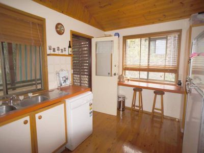 5 Dolphin Ave, Hawks Nest
