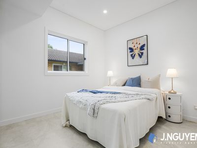 12 Pitt Street, Canley Heights