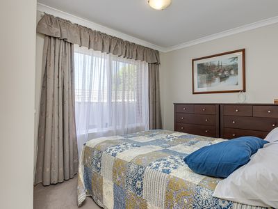 8 Foreshore Vista, Yanchep