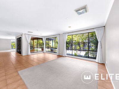 13 The Oval, Berwick