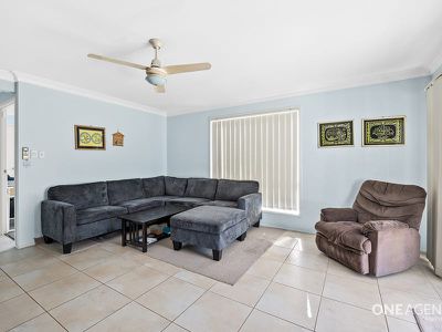93 Wallaroo Way, Doolandella