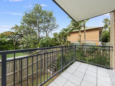 3/12 Rialto Street, Coorparoo