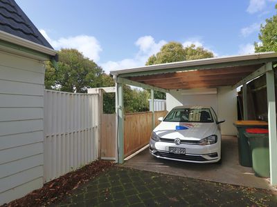 1 / 5 Rosca lane, Sunnyhills