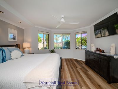 36 Mallina Circuit, Carramar