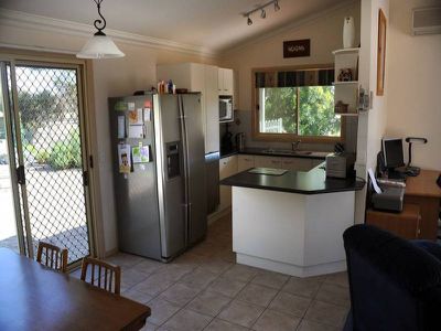 76 Pelchens Road, Vectis