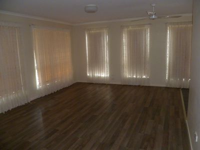 8 Thula Way, Rochedale South