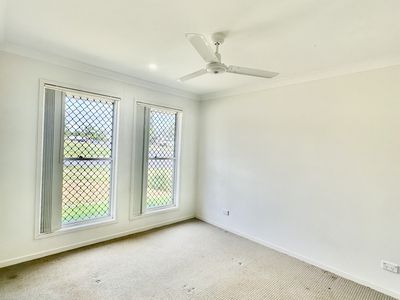 1 / 1 Menton Place, Harristown