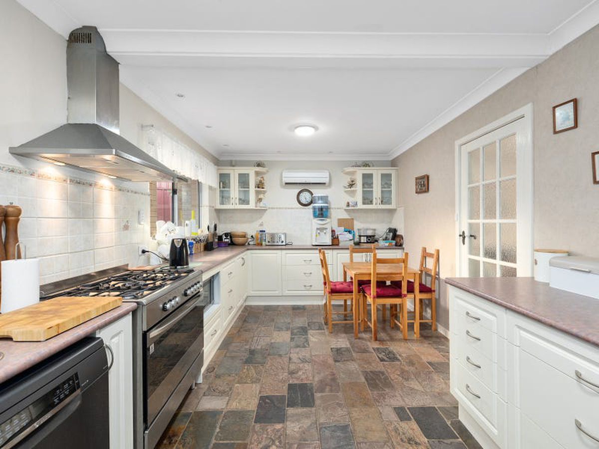 40 Carawatha Avenue, Mount Nasura