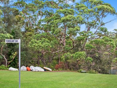 7 Torquay Drive, Lake Tabourie