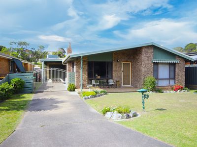 65 Tatiara Street, Dalmeny