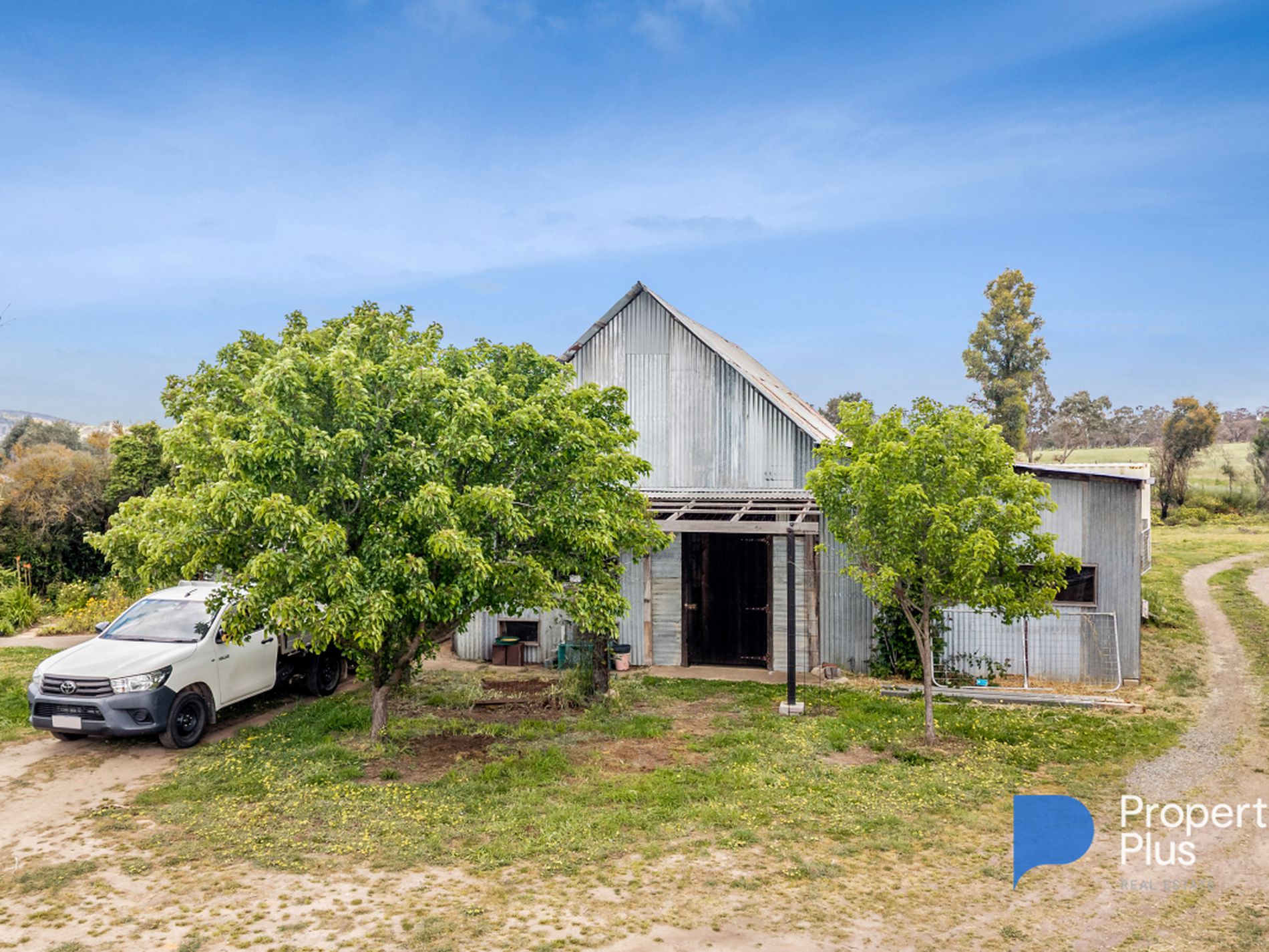 3932 Harmony Way, Harcourt North
