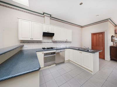 47 St Leonards Road, Ascot Vale