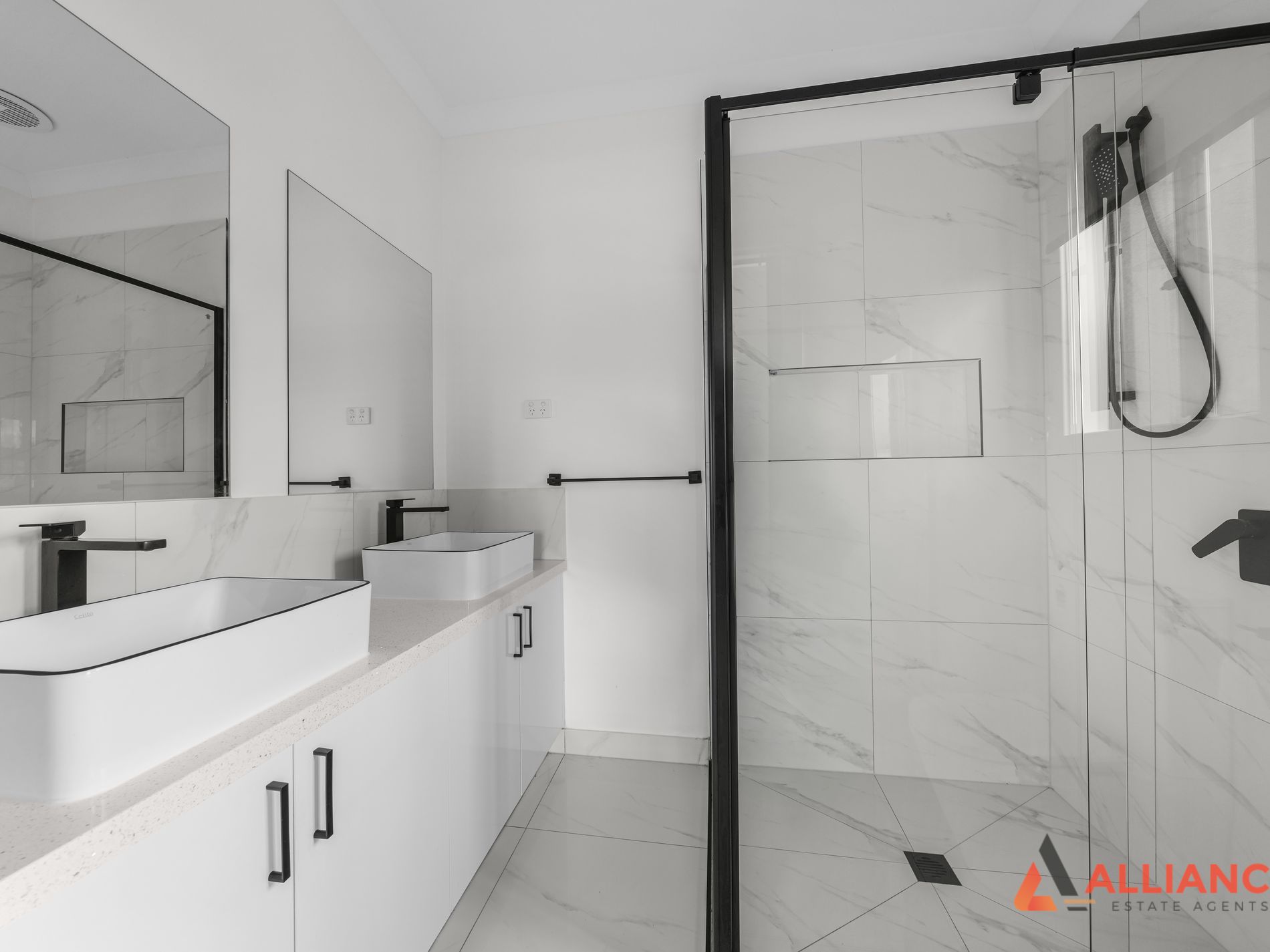48 Railway Parade, Kalkallo