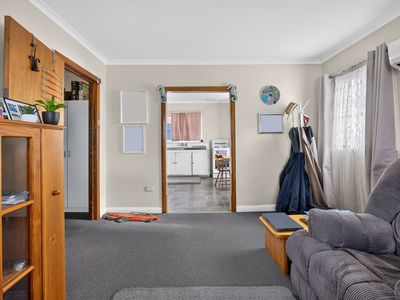 6 Gordon Square, George Town