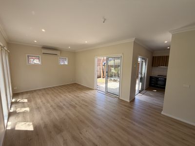 1 / 7 Trewheela Avenue, Manifold Heights