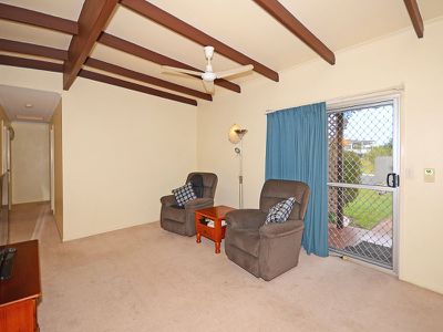 4 Hansen Street, Urangan