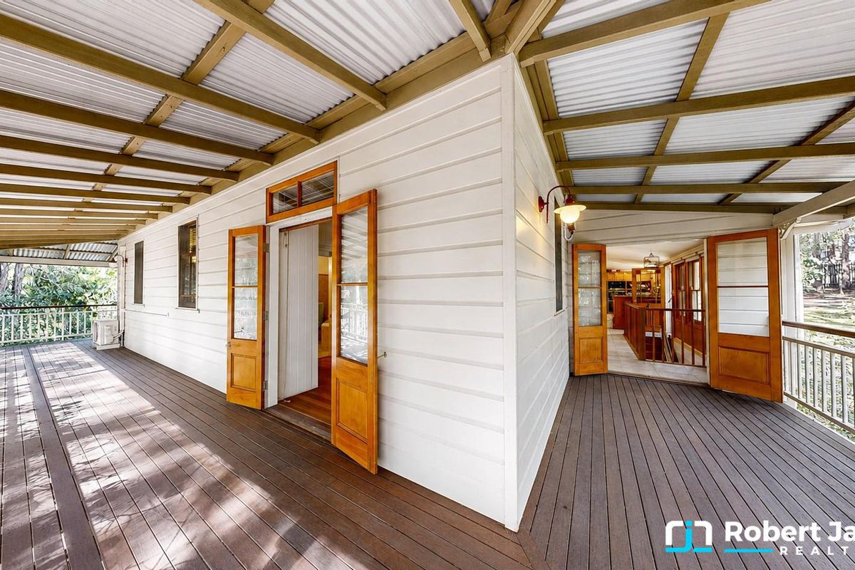 14 Lakeway Drive, Cooroibah
