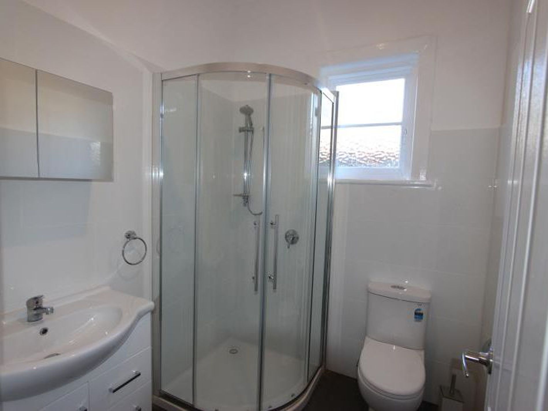 2 / 12 Thomas Street, Geelong West