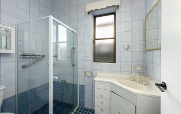 84 Cottenham Avenue, Kensington