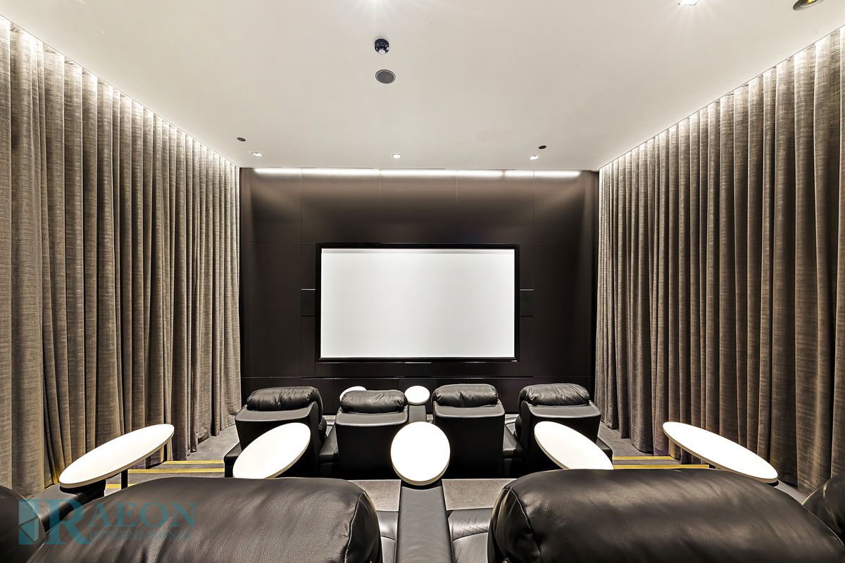 5412/70 Southbank Boulevard, Southbank