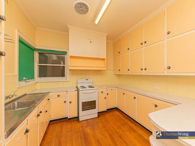 9 / 18 Newport Road, Clayton South