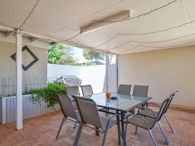 17 Dorothea Street, South Kalgoorlie