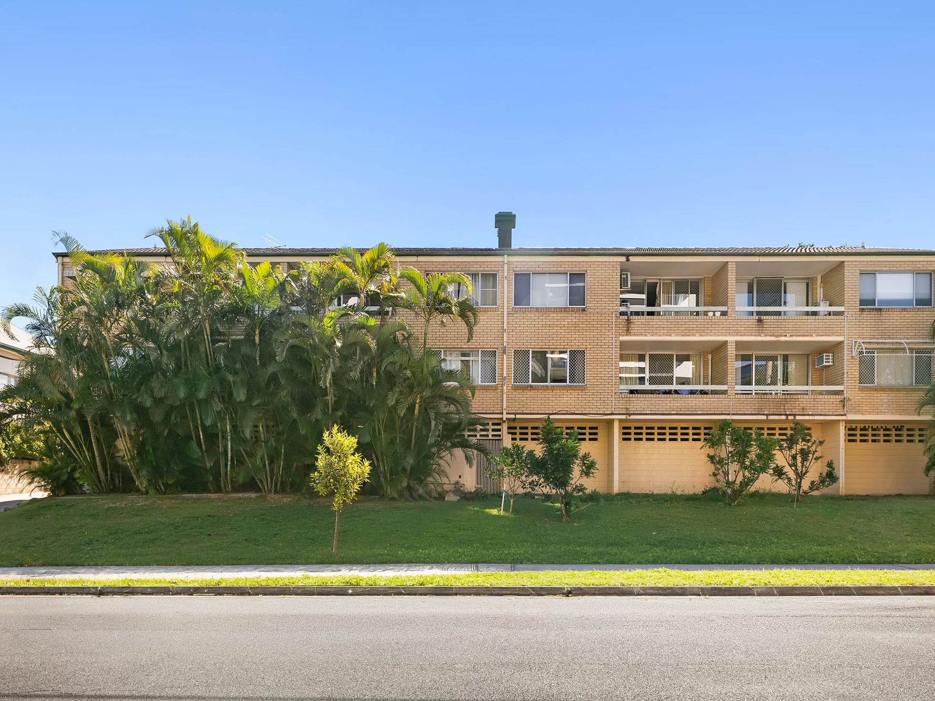 6 / 23 Augustus Street, Toowong