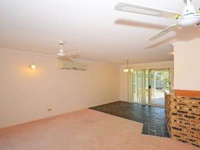 15 Wuruma Street, Scarness