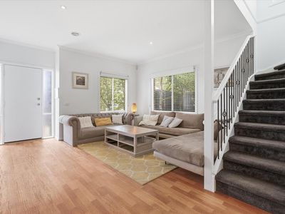 1 / 5 HOSKEN STREET, Altona Meadows