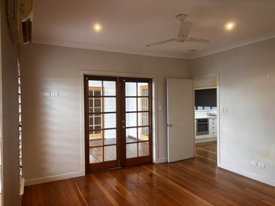 17 Sheerwater Parade, Douglas