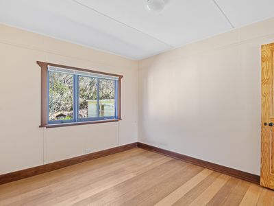 230 Randalls Bay Road, Randalls Bay