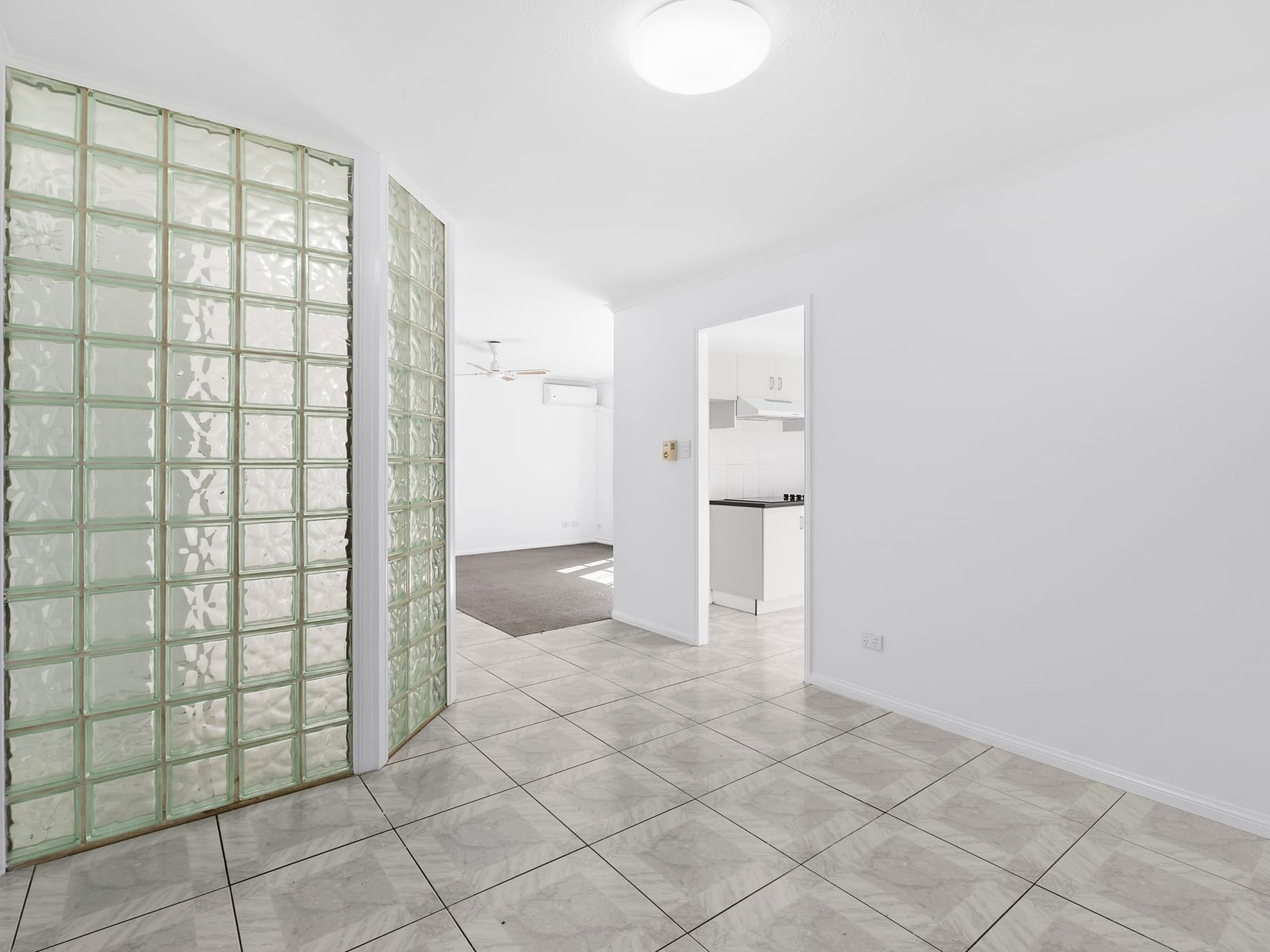 2 / 6 Shirley Street, Indooroopilly