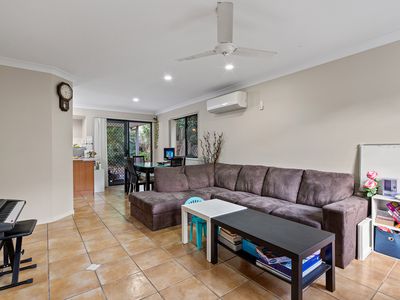 27 / 26 Buckingham Place, Eight Mile Plains