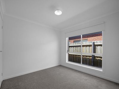 14 Barlow Circuit, Tarneit